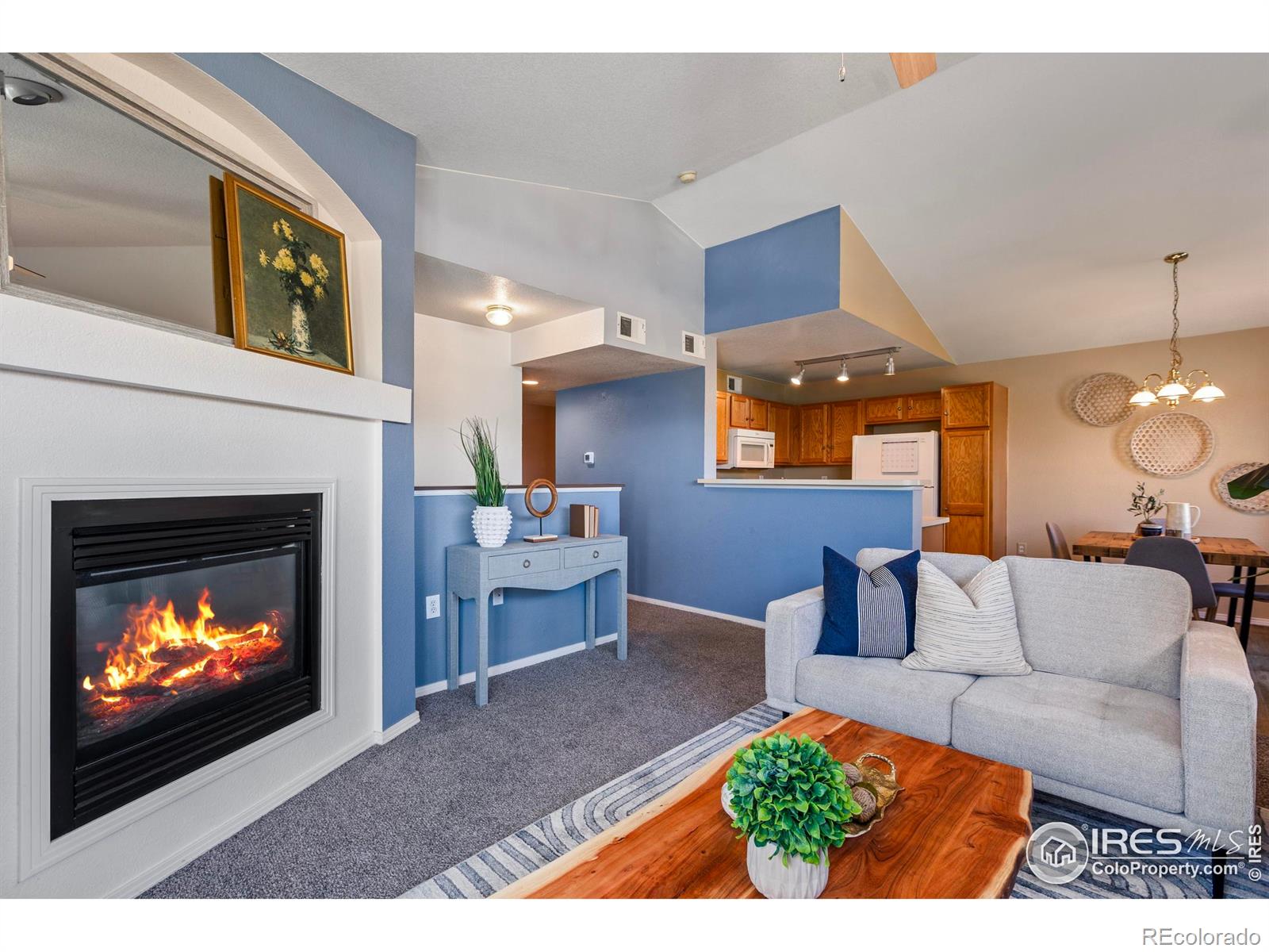 3002 W Elizabeth Street Unit: G