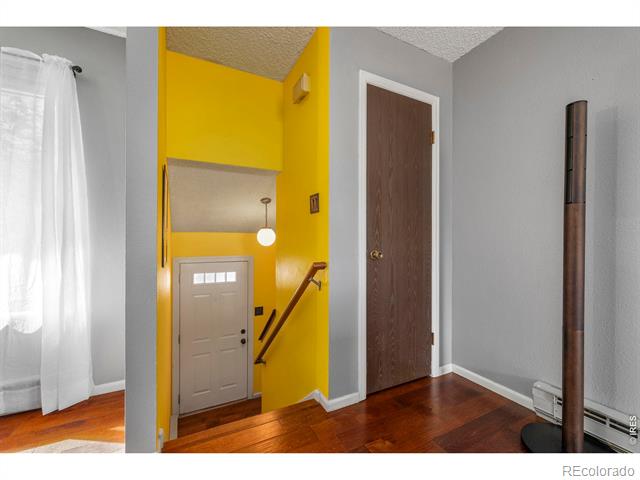 924 Vanderbilt Court