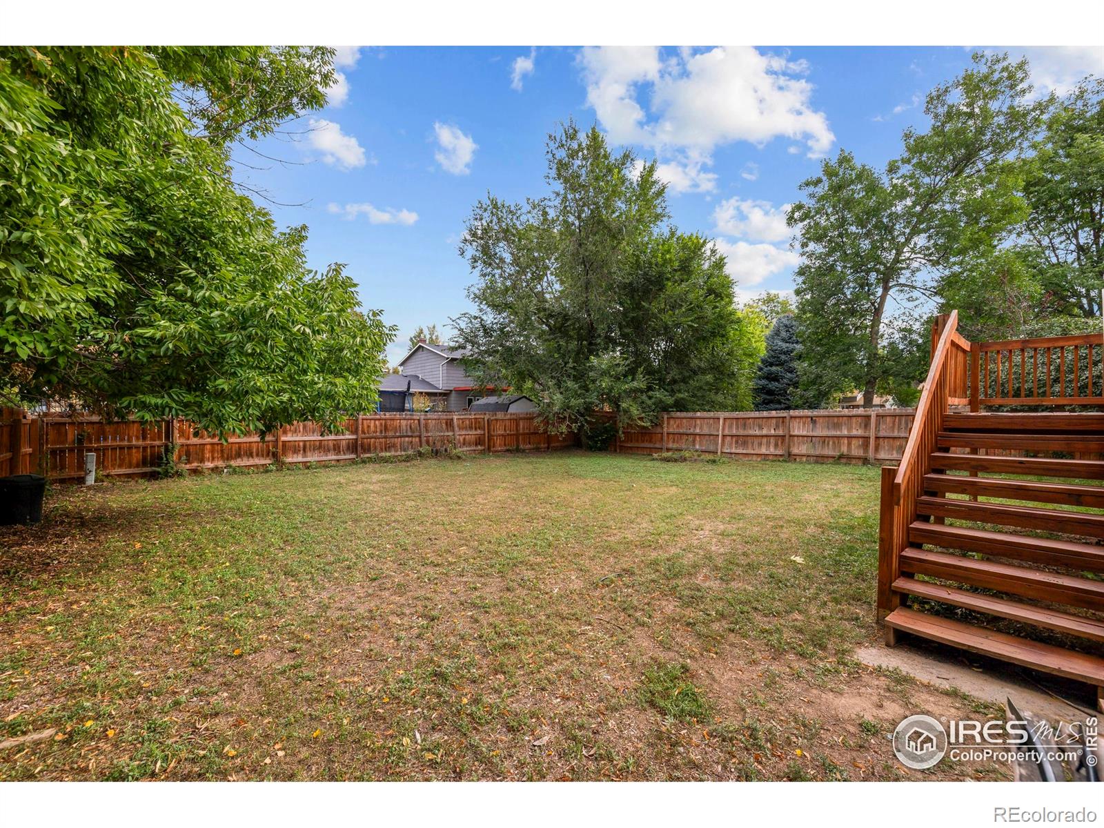 924 Vanderbilt Court