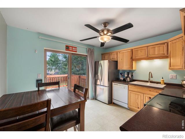 924 Vanderbilt Court