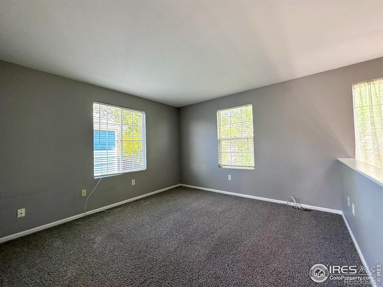 5095 Miriam Lane