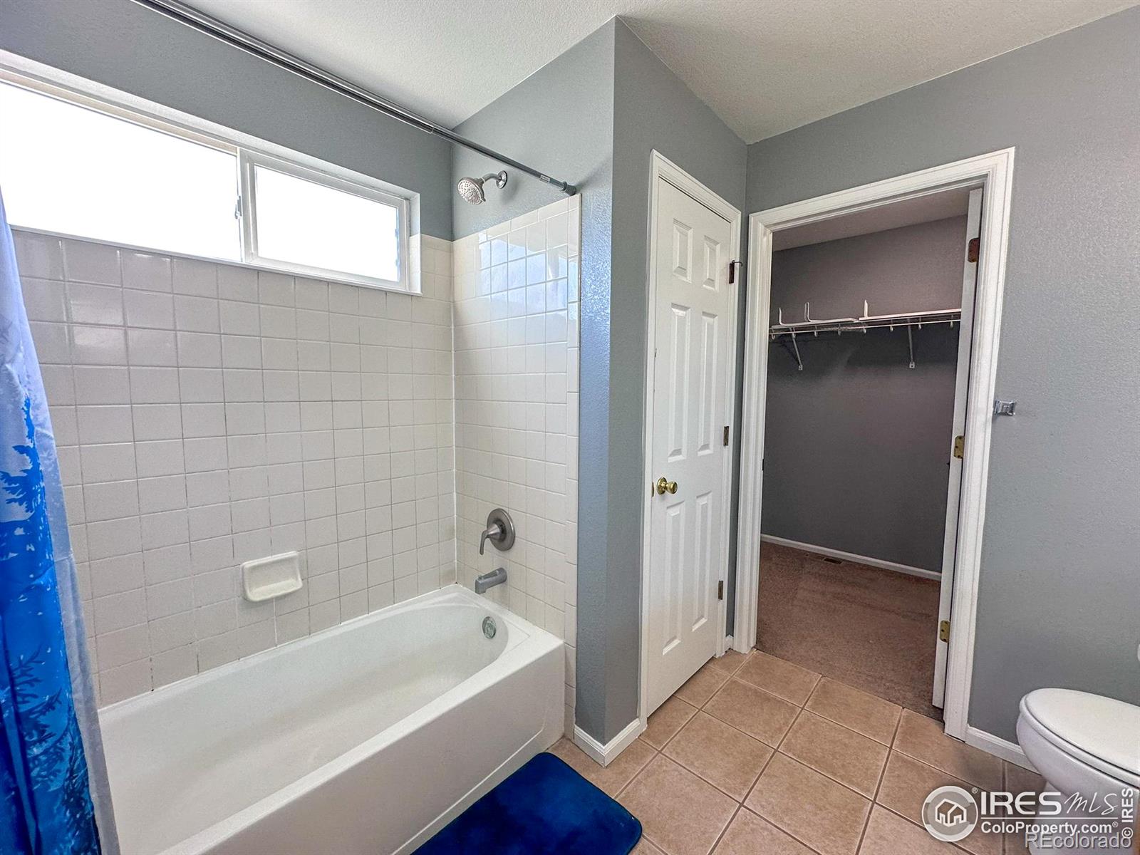 5095 Miriam Lane