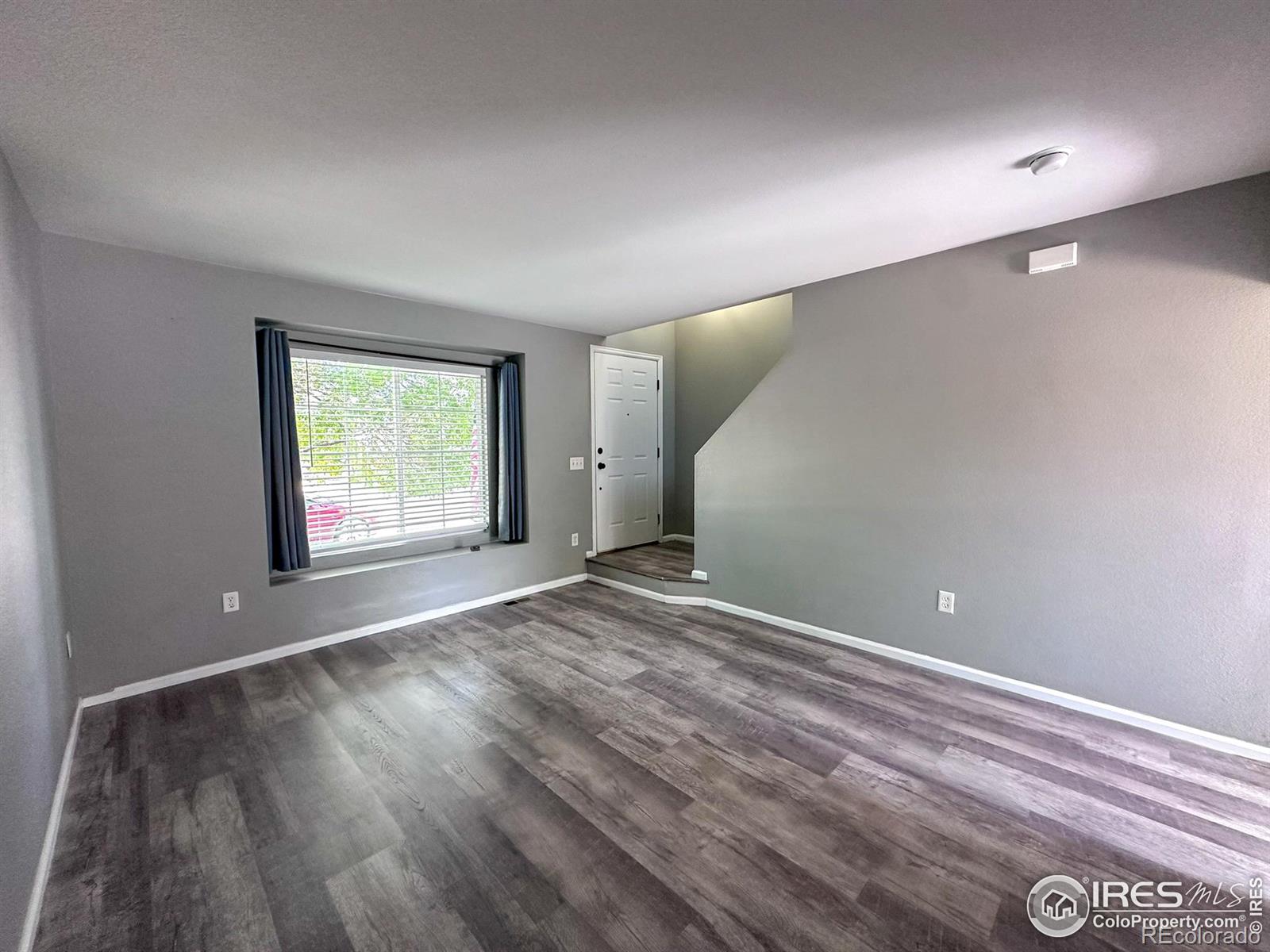 5095 Miriam Lane