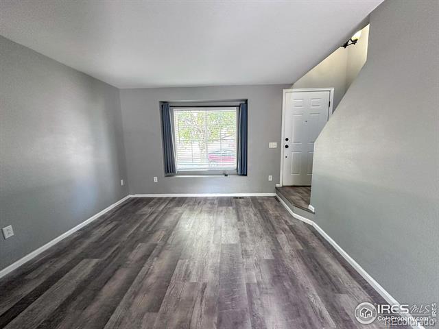 5095 Miriam Lane