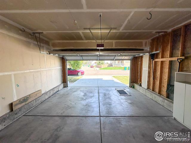 5095 Miriam Lane