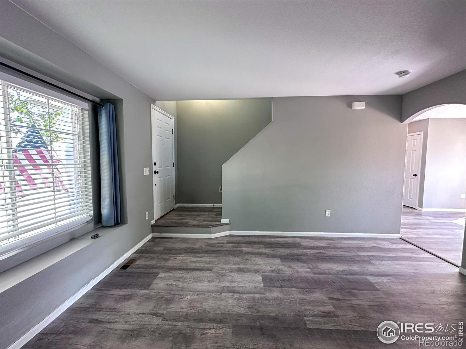 5095 Miriam Lane