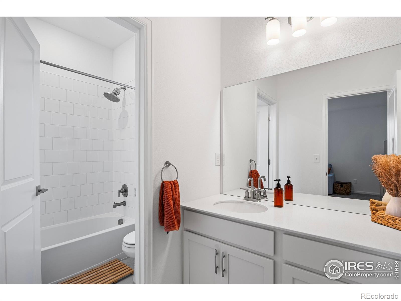 6044 Flying Mallard Drive