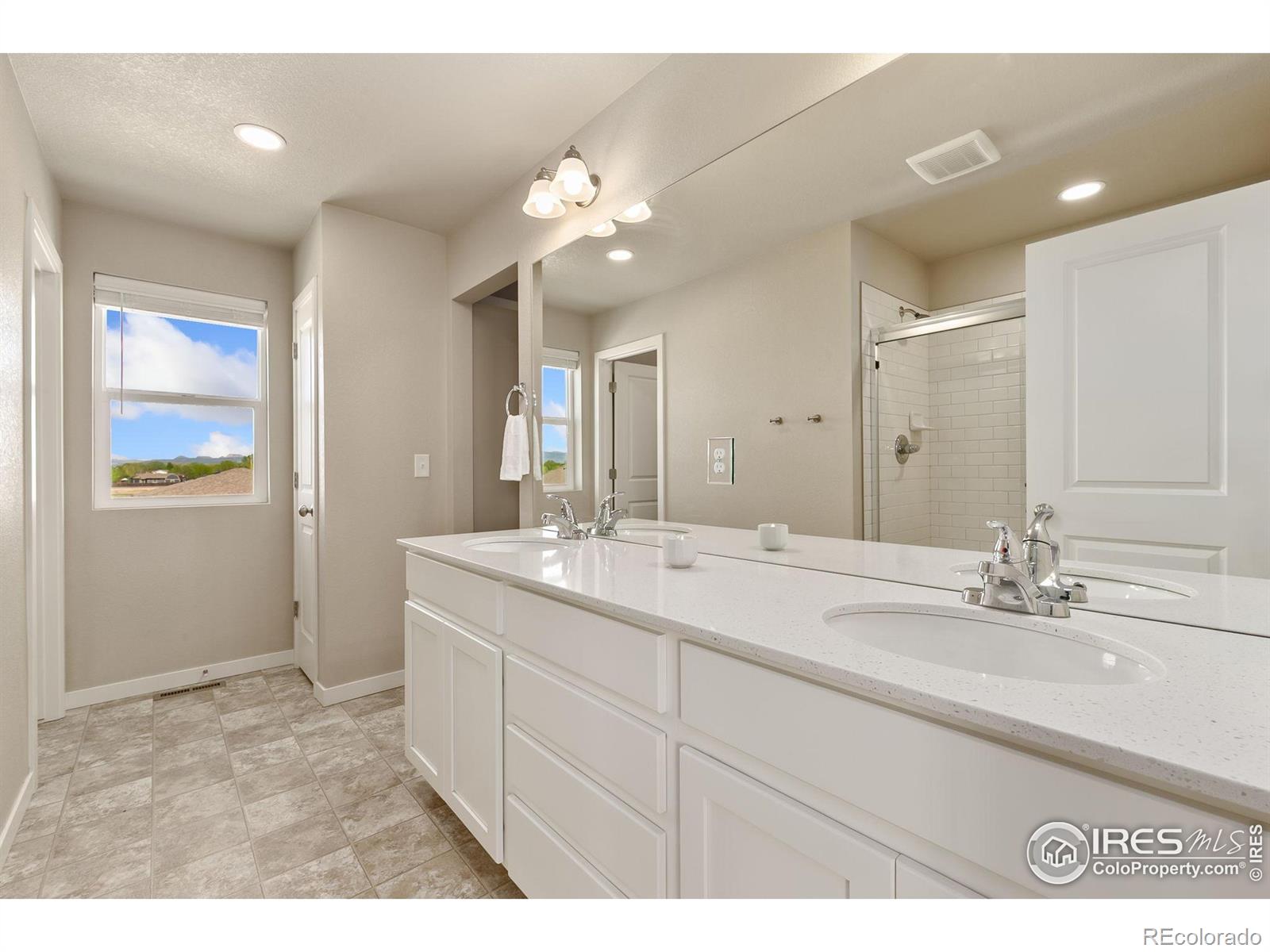 3751 Beech Tree Street