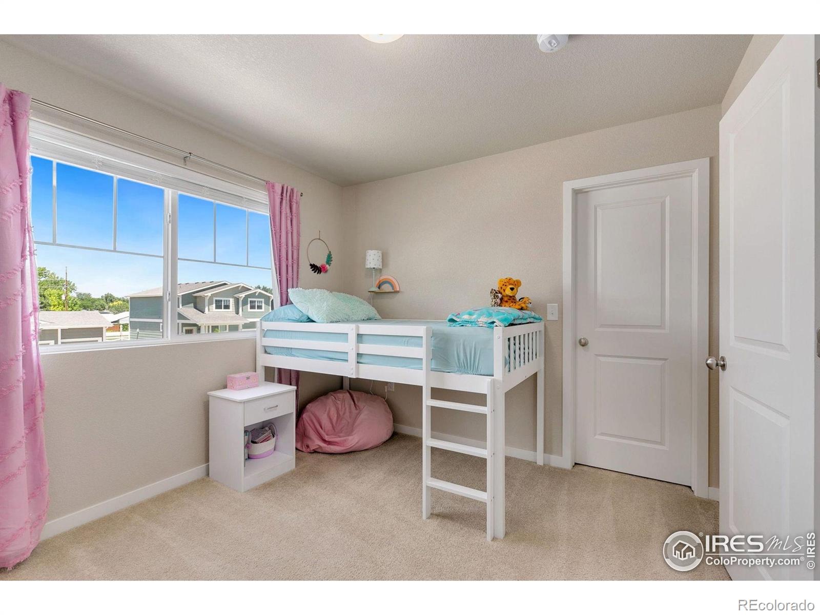 3751 Beech Tree Street