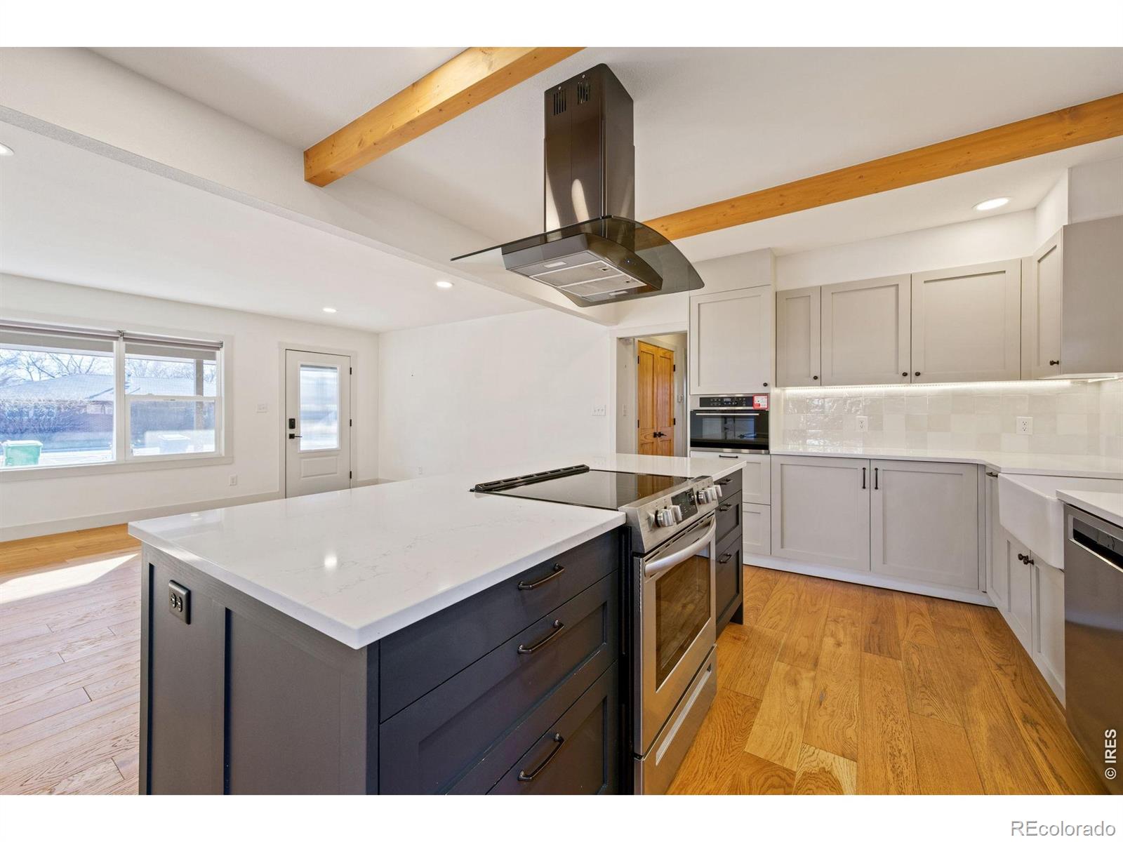 1316 E Pitkin Street