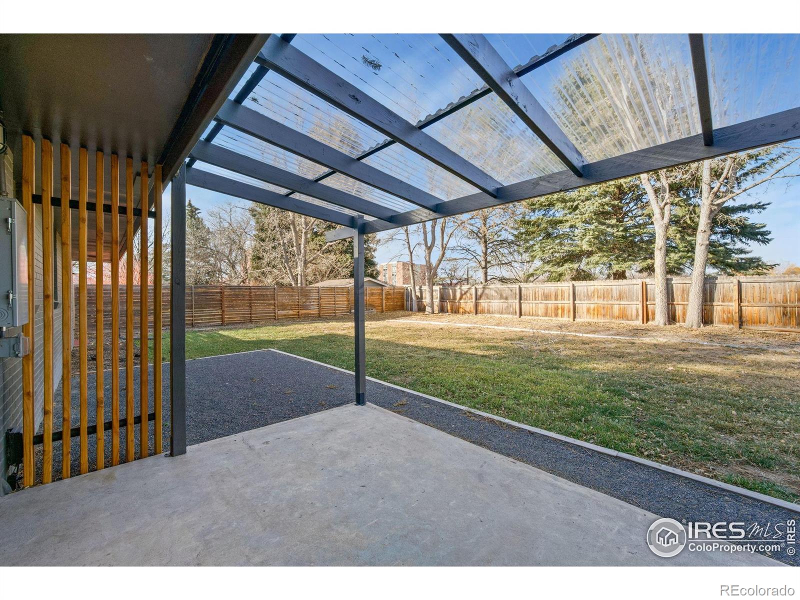 1316 E Pitkin Street