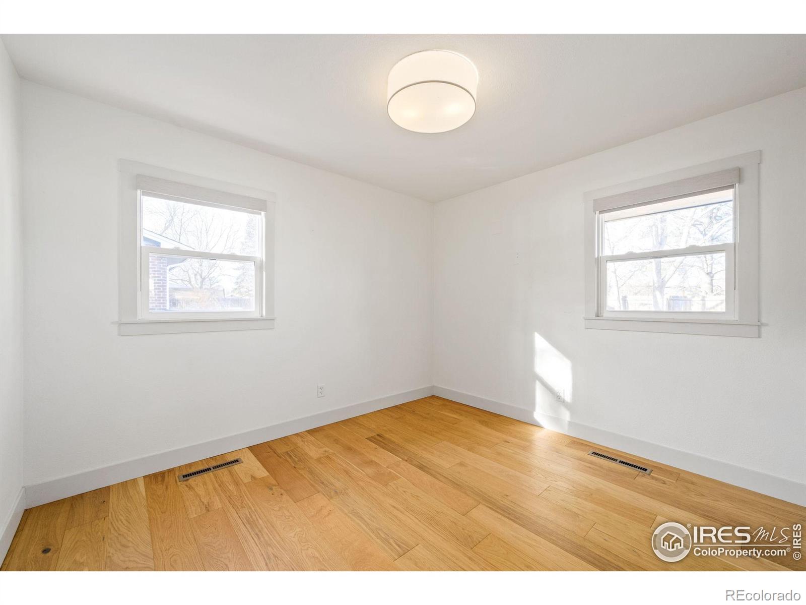 1316 E Pitkin Street