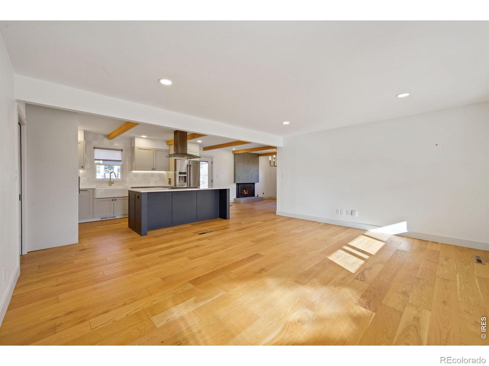 1316 E Pitkin Street