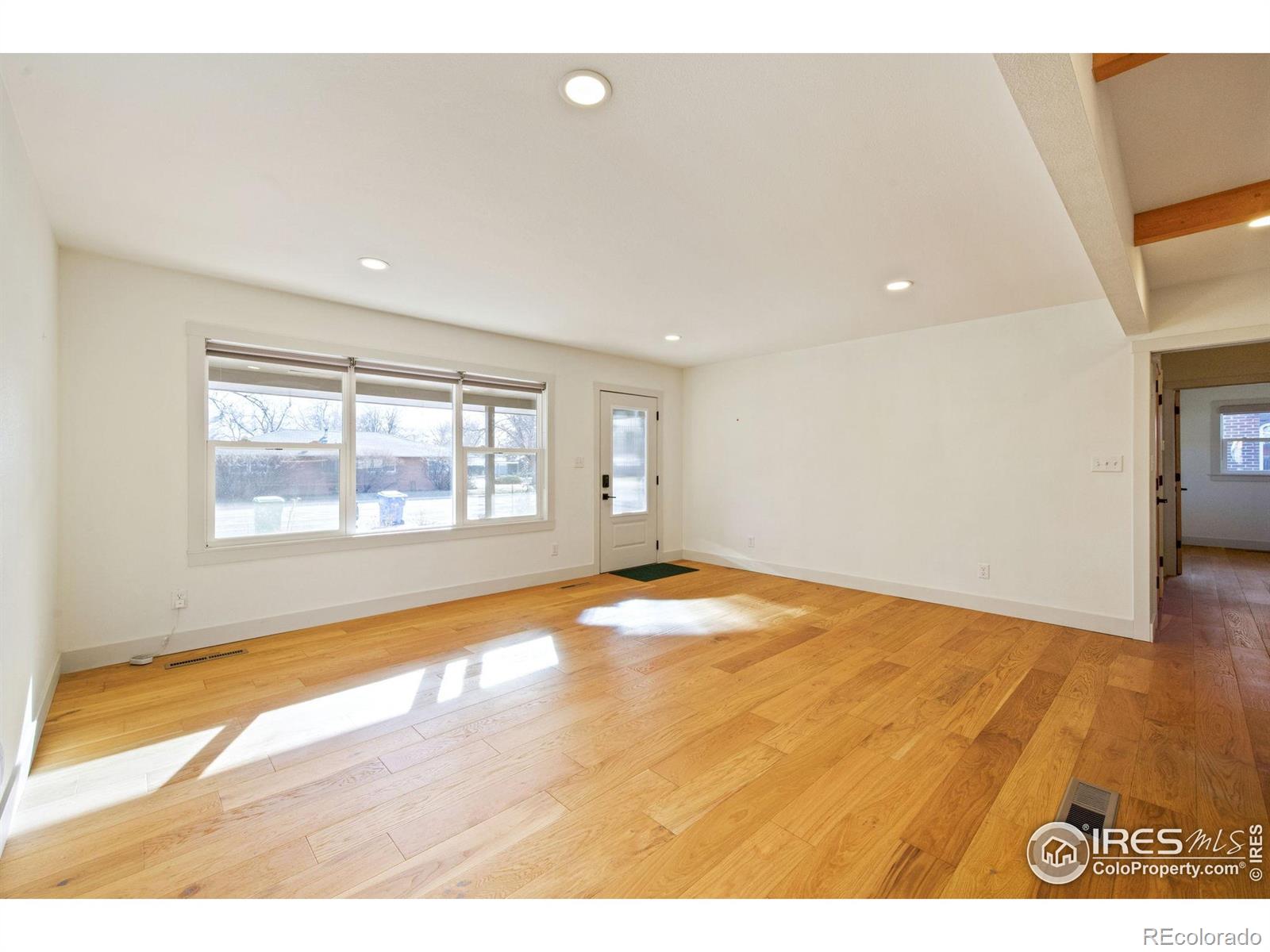 1316 E Pitkin Street