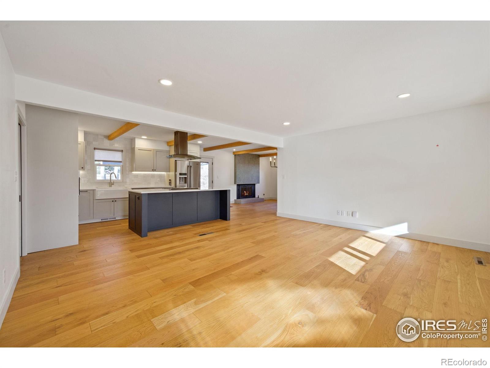 1316 E Pitkin Street