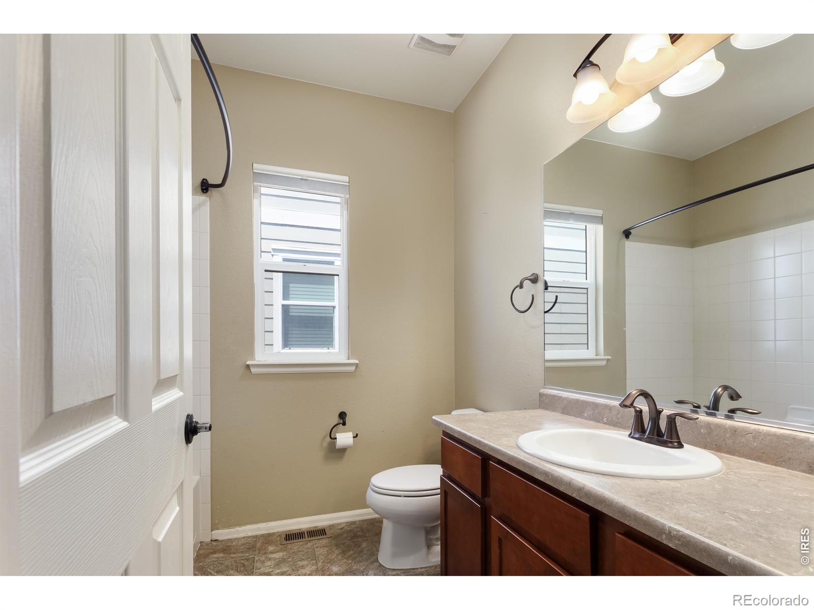 2913 Saratoga Trail