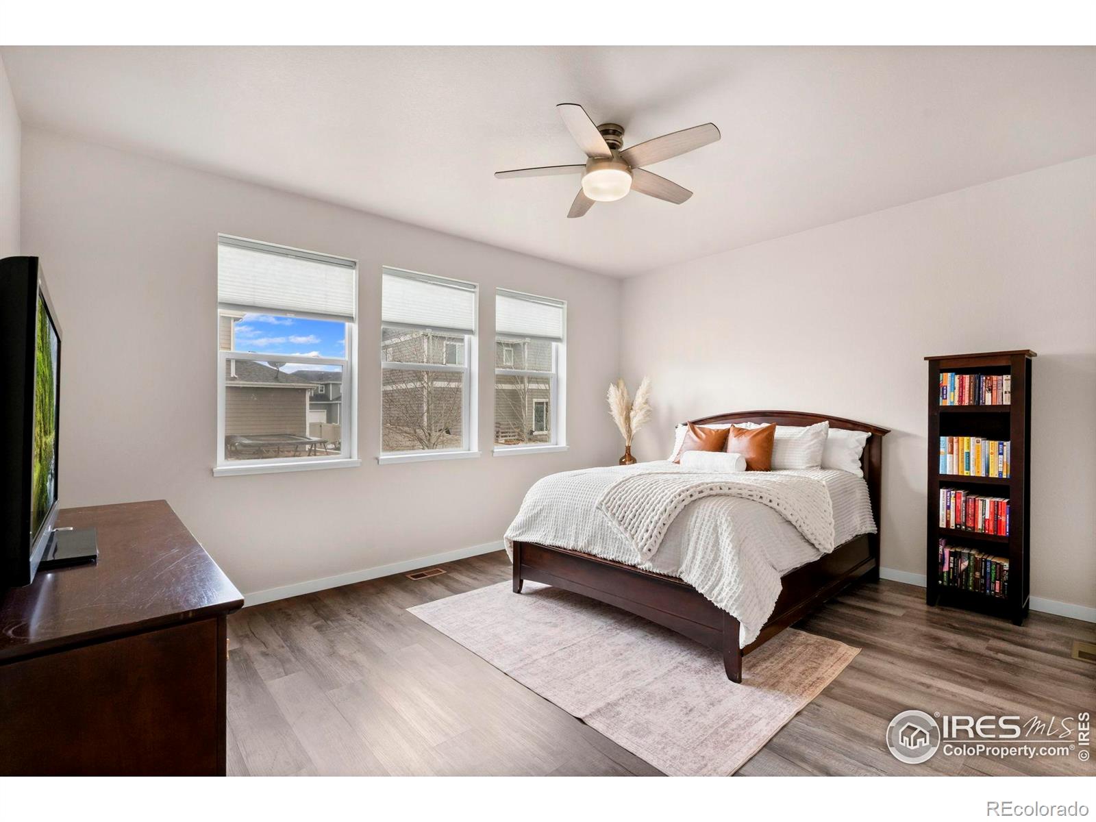 3859 Eucalyptus Street