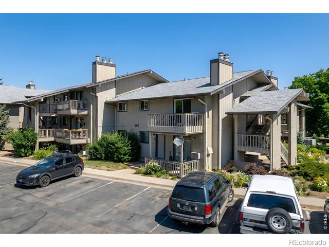665 Manhattan Drive Unit: 9