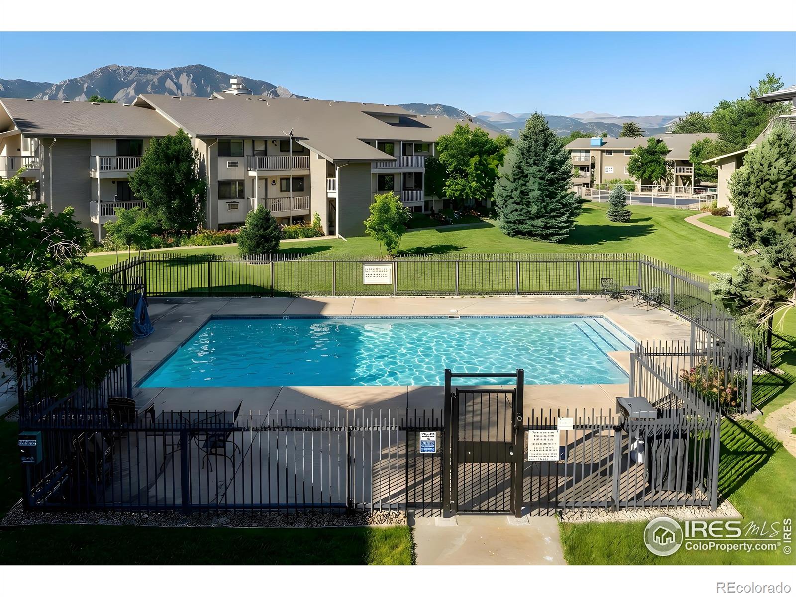 665 Manhattan Drive Unit: 9