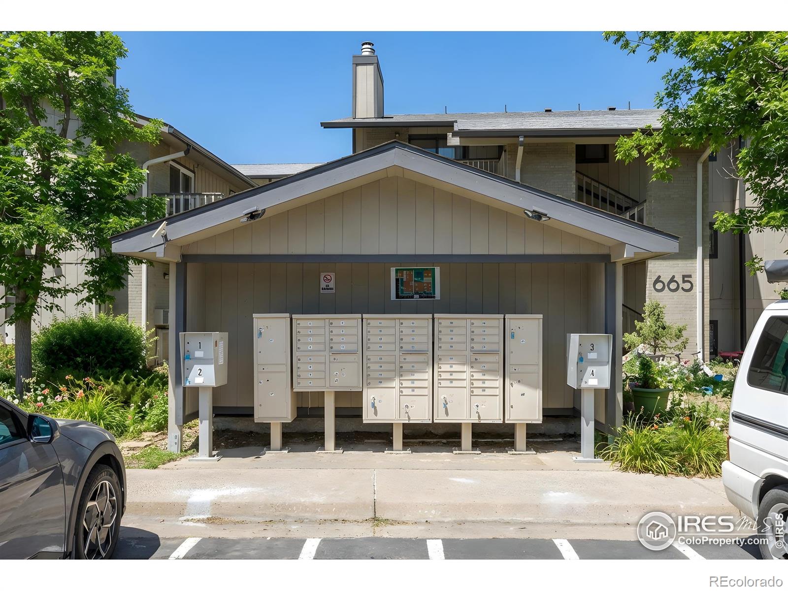 665 Manhattan Drive Unit: 9