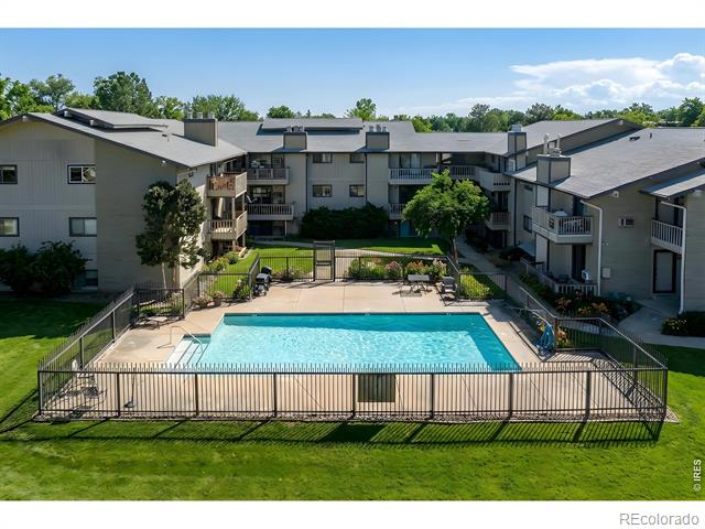 665 Manhattan Drive Unit: 9