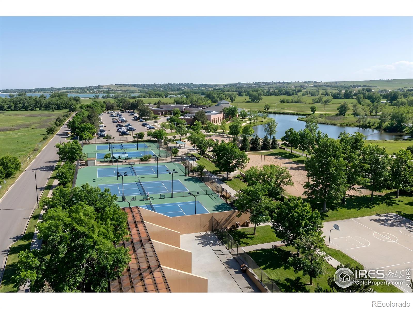 665 Manhattan Drive Unit: 9