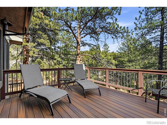 2074 Foothills Drive S