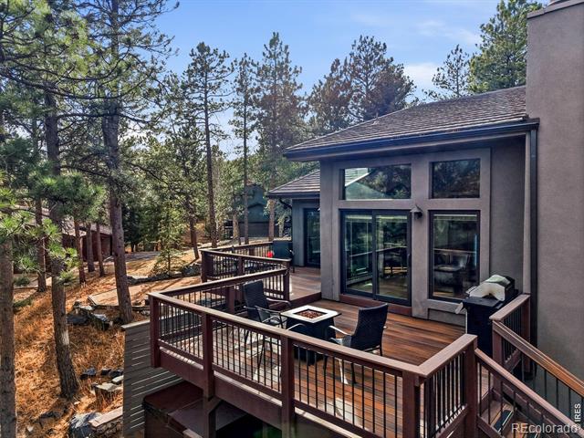 2074 Foothills Drive S