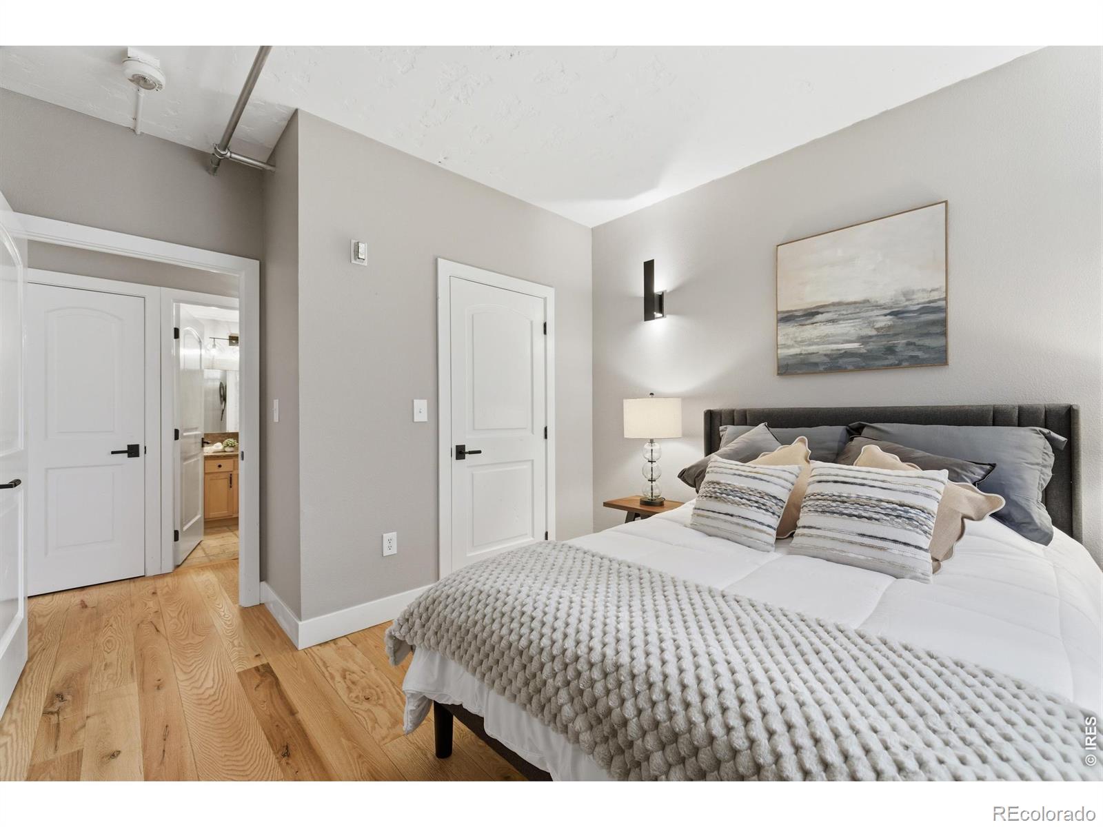 444 17th Street Unit: 304