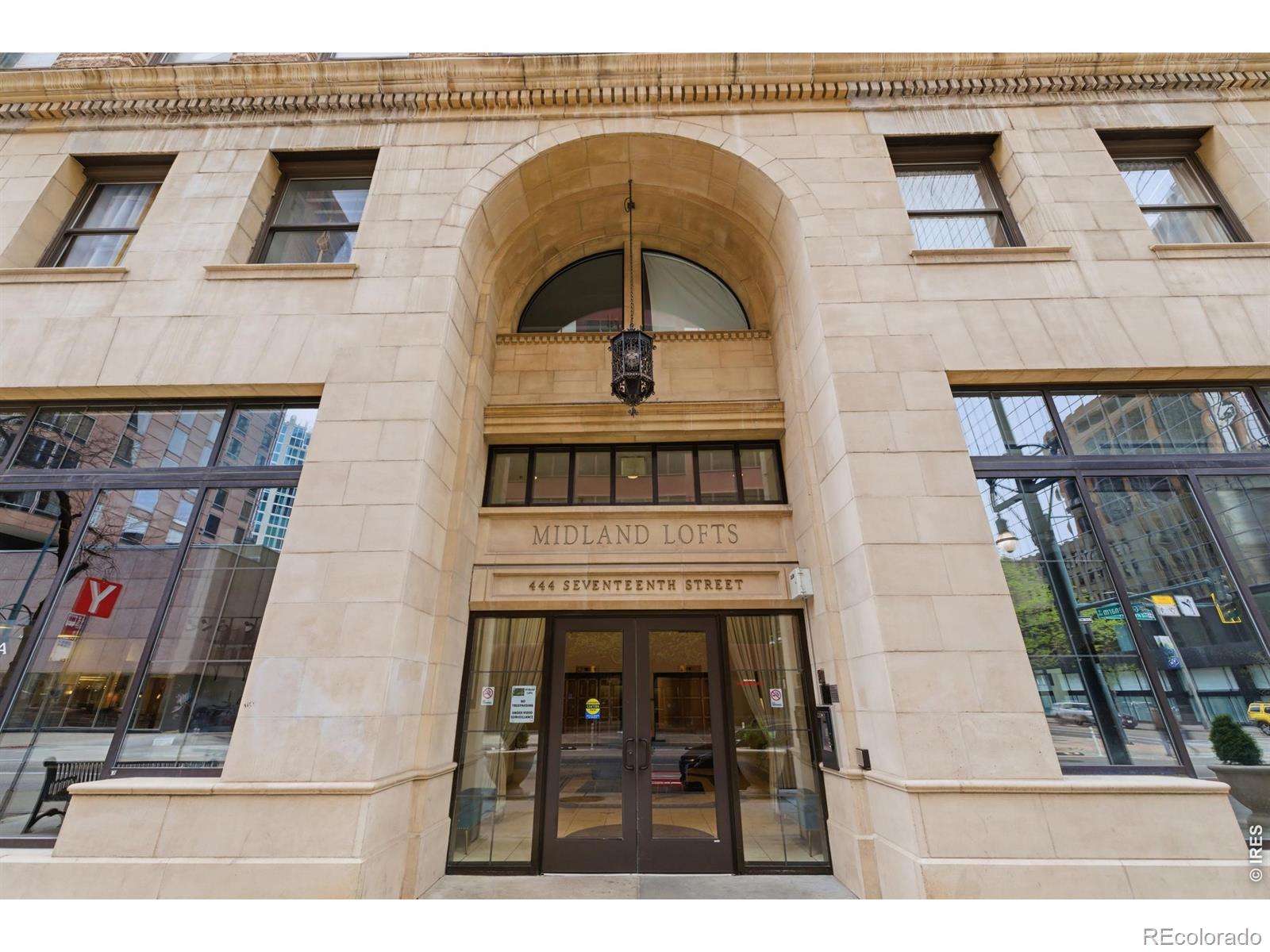 444 17th Street Unit: 304