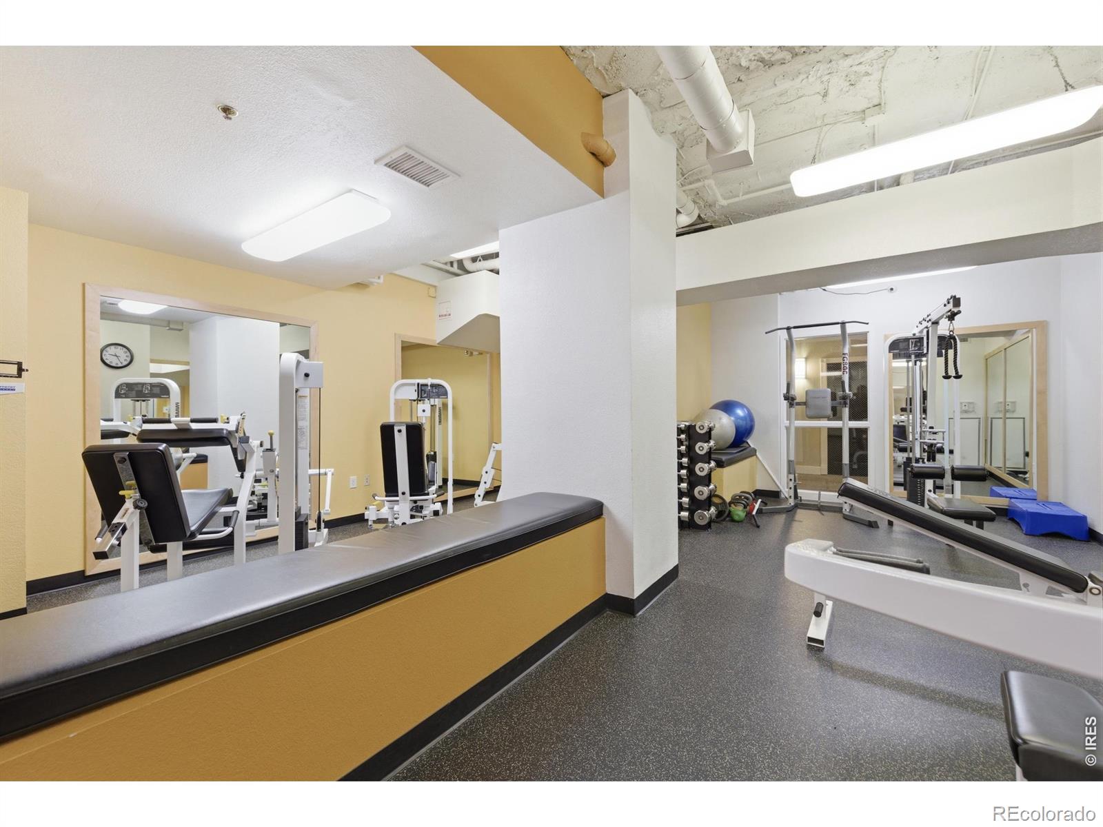 444 17th Street Unit: 304