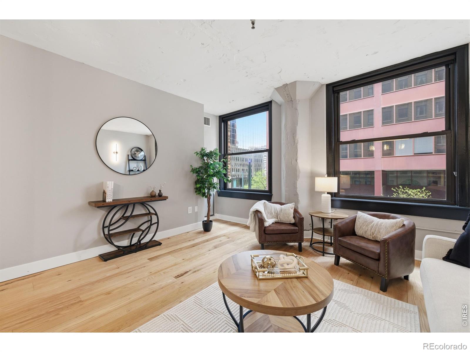 444 17th Street Unit: 304