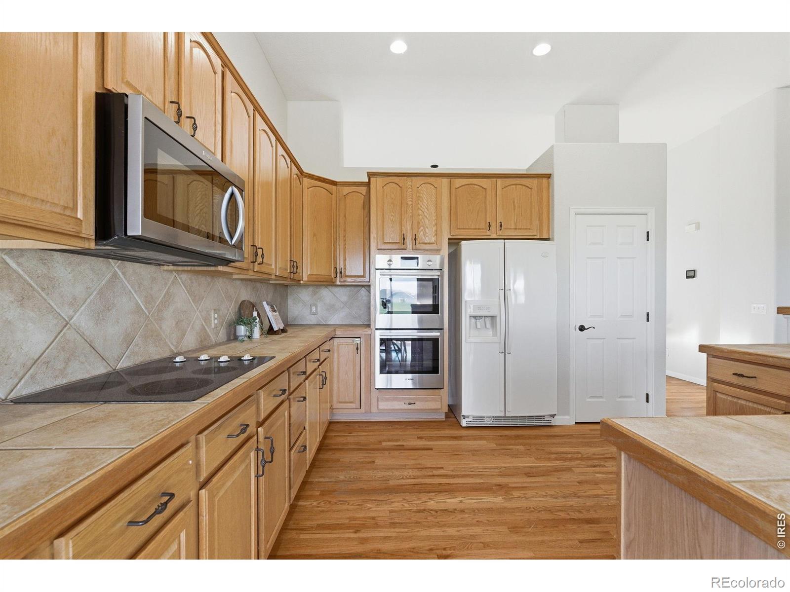 879 Glenarbor Circle