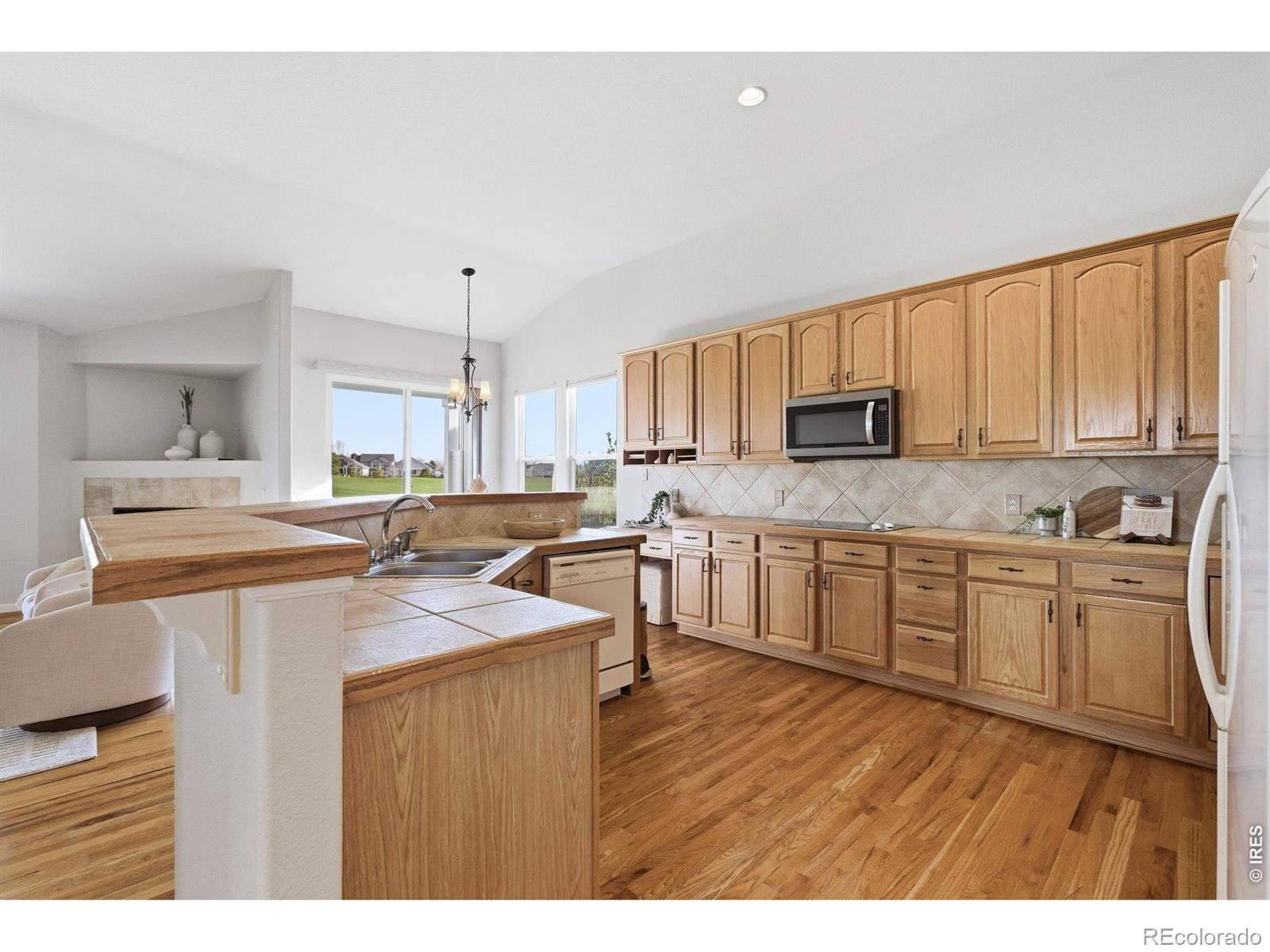 879 Glenarbor Circle