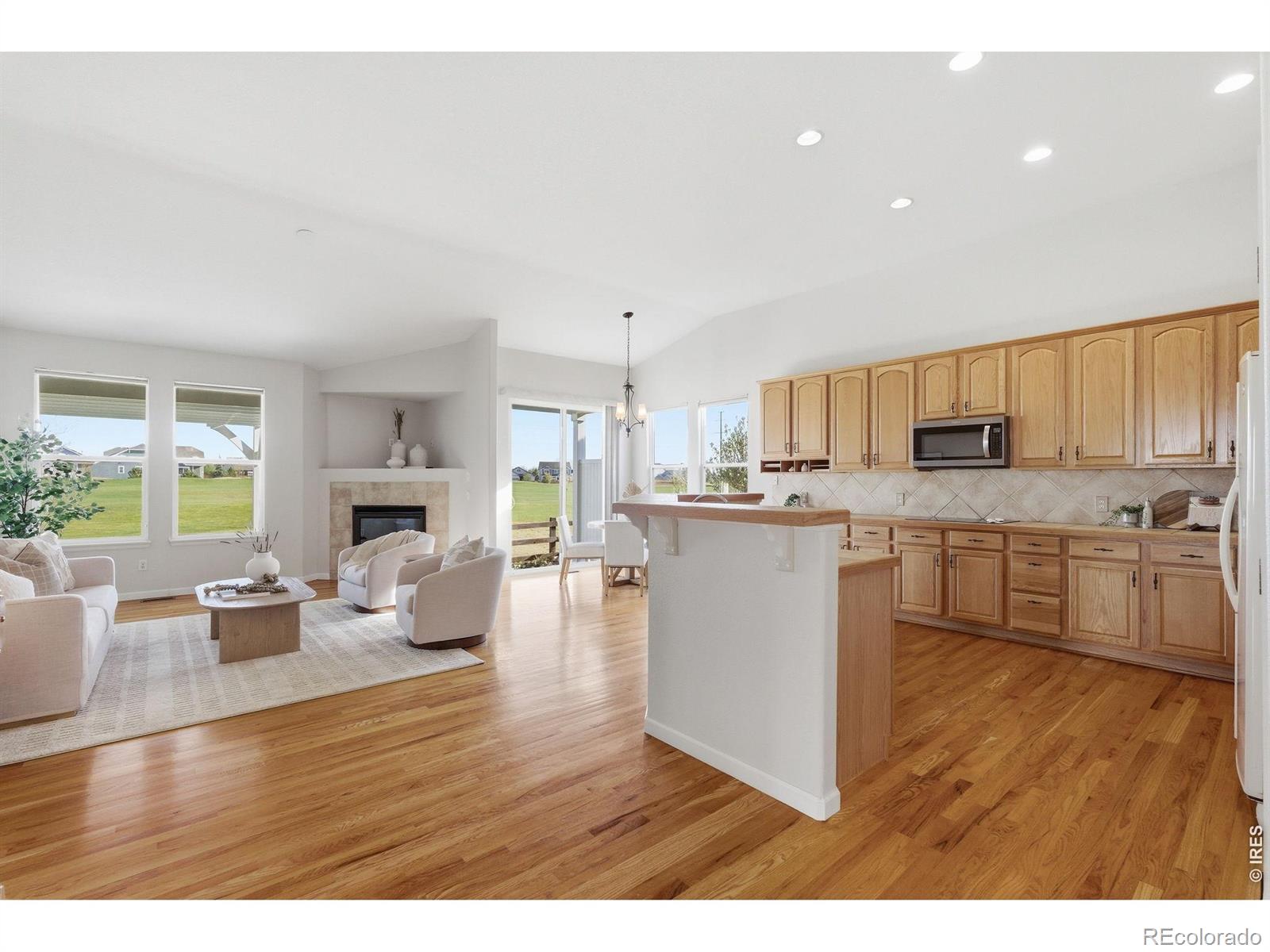 879 Glenarbor Circle