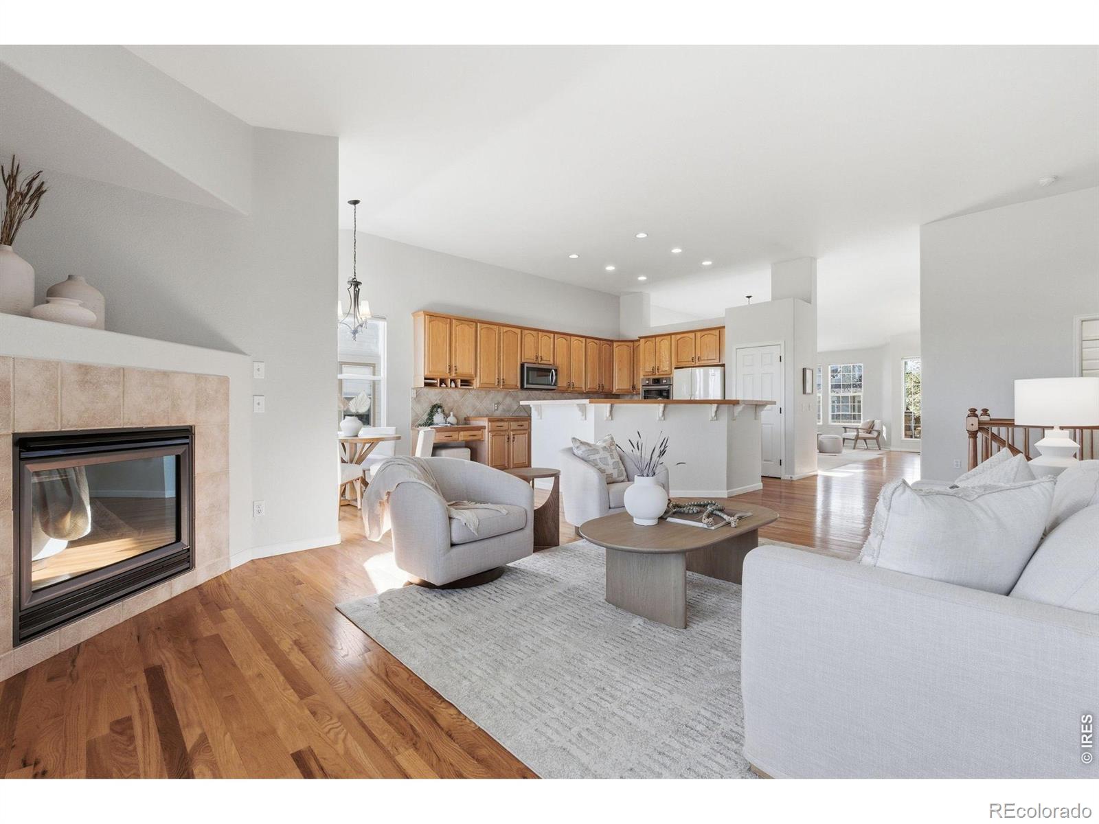 879 Glenarbor Circle