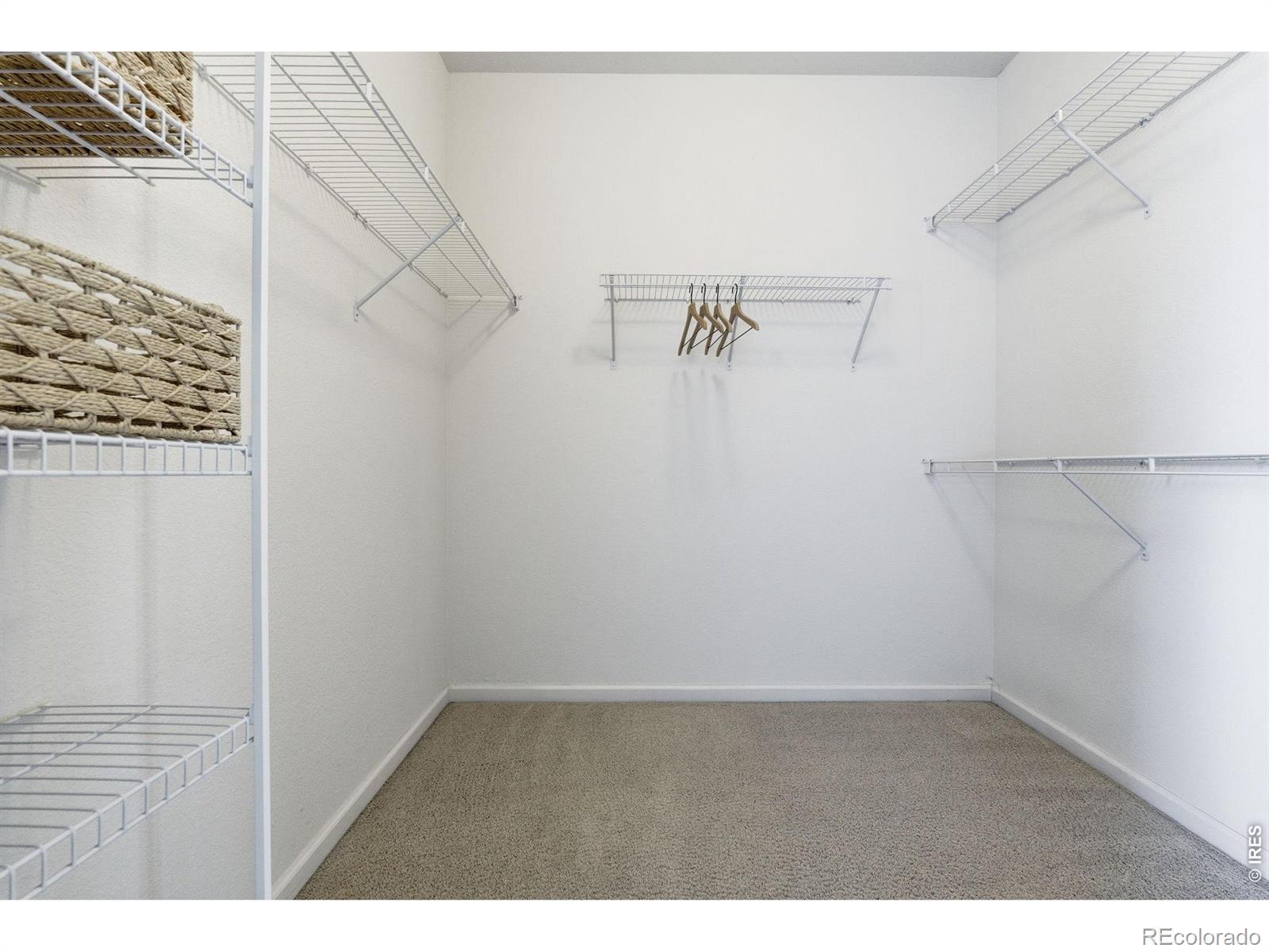 879 Glenarbor Circle