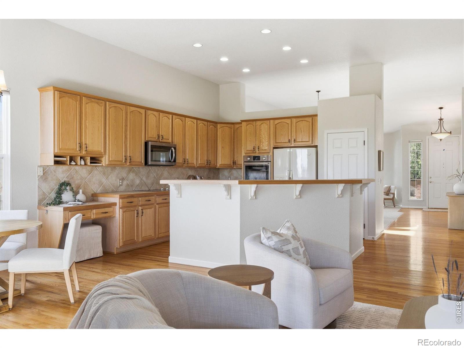 879 Glenarbor Circle