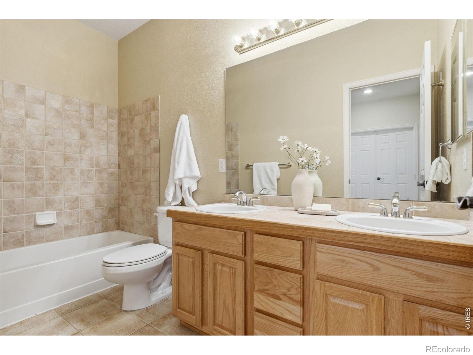 879 Glenarbor Circle