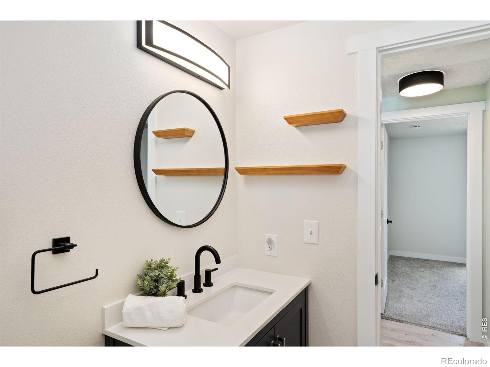 1578 S Del Norte Avenue