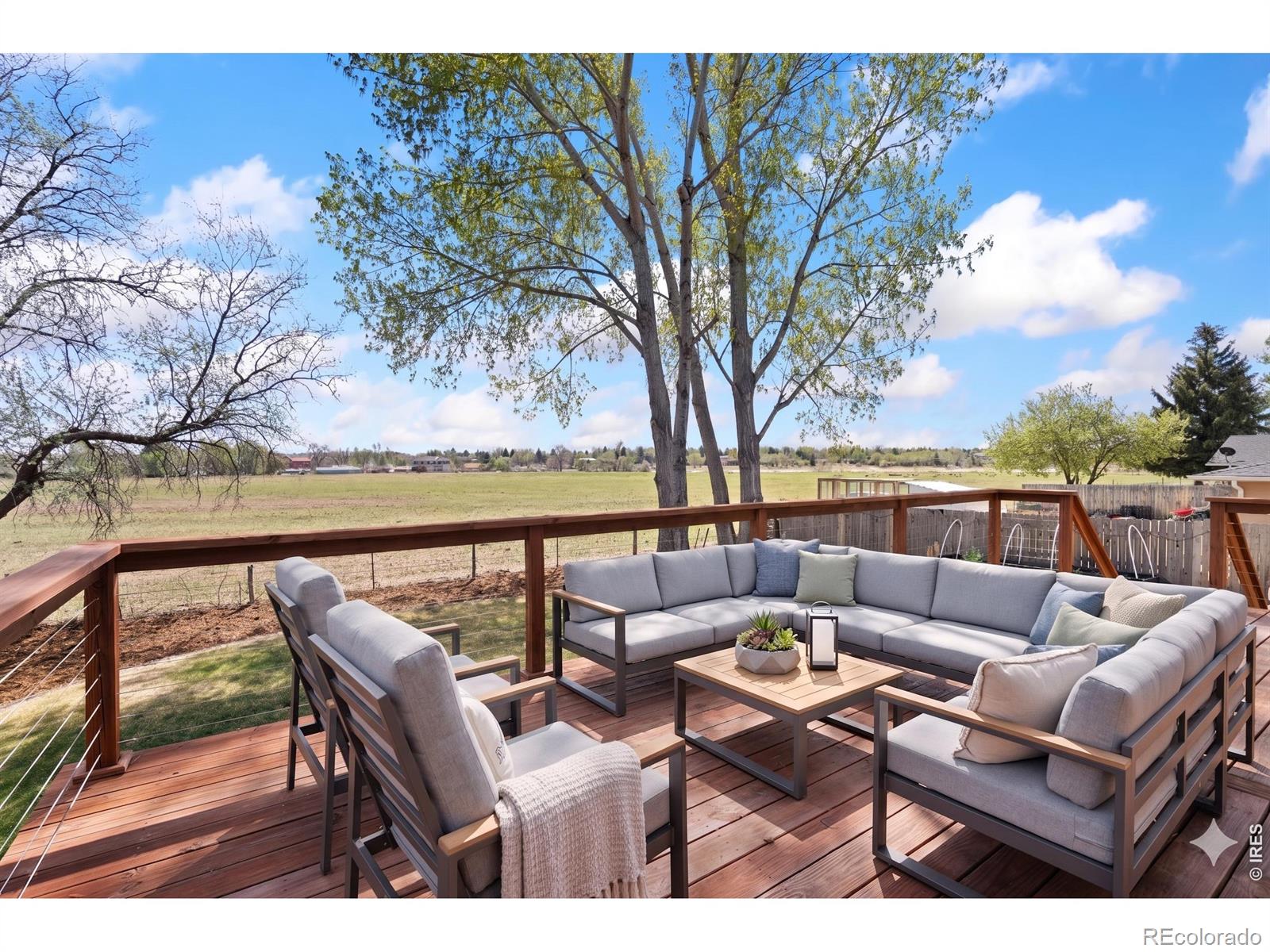 1578 S Del Norte Avenue