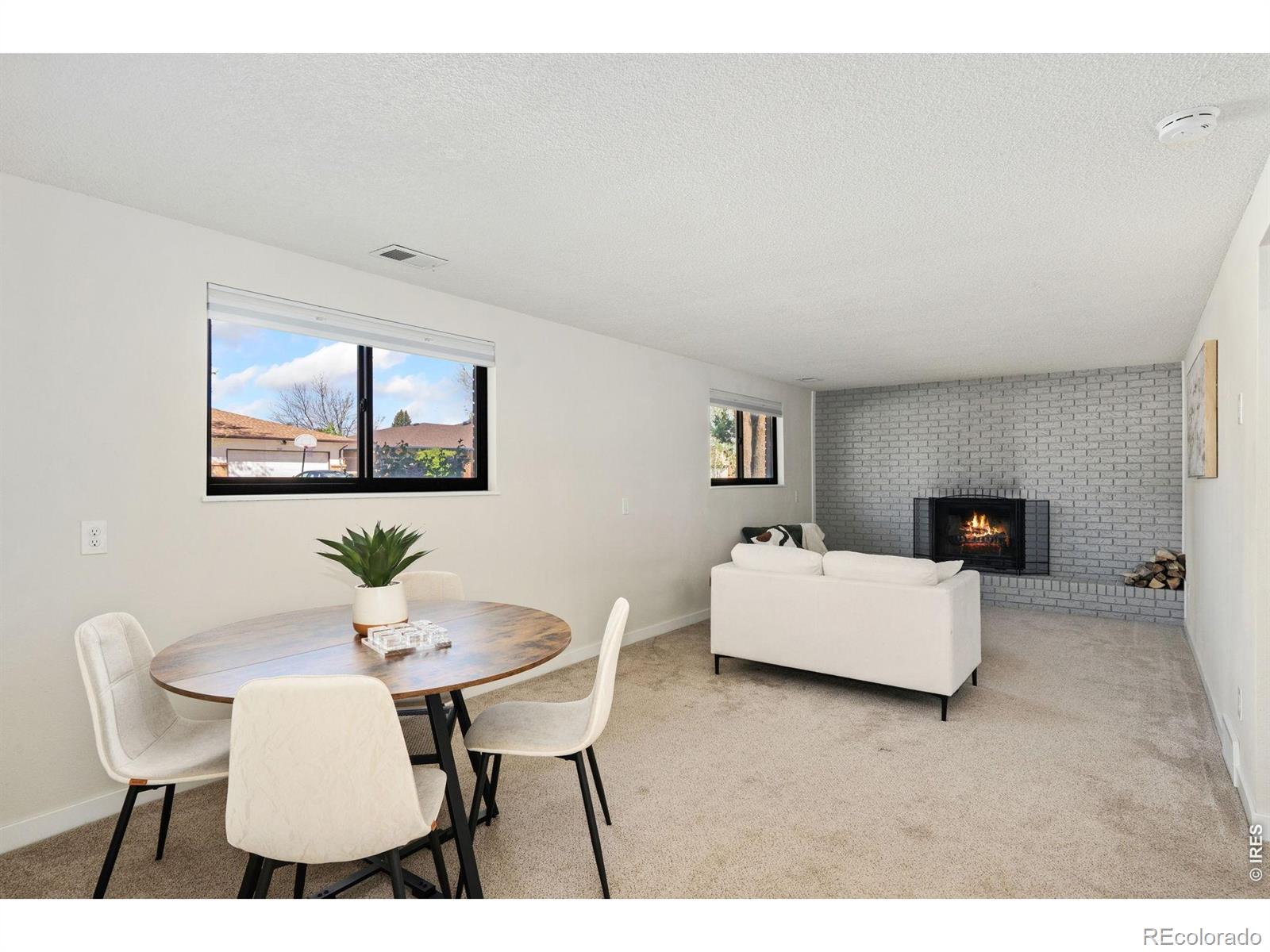 1578 S Del Norte Avenue