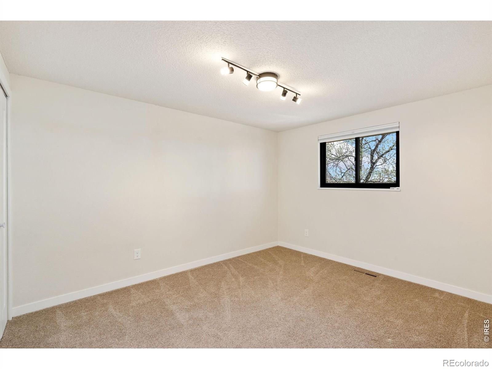 1578 S Del Norte Avenue