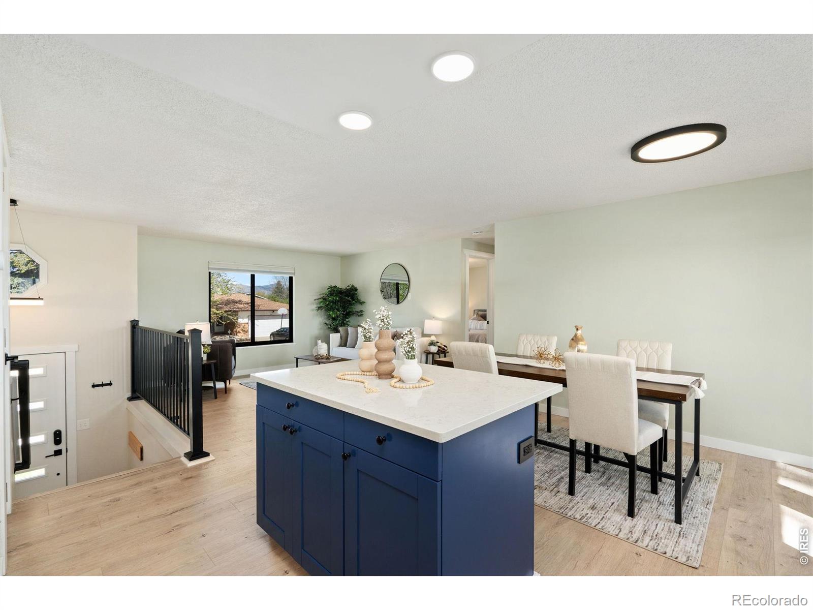 1578 S Del Norte Avenue