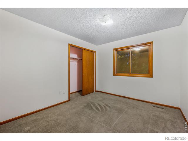 1631 Dogwood Court