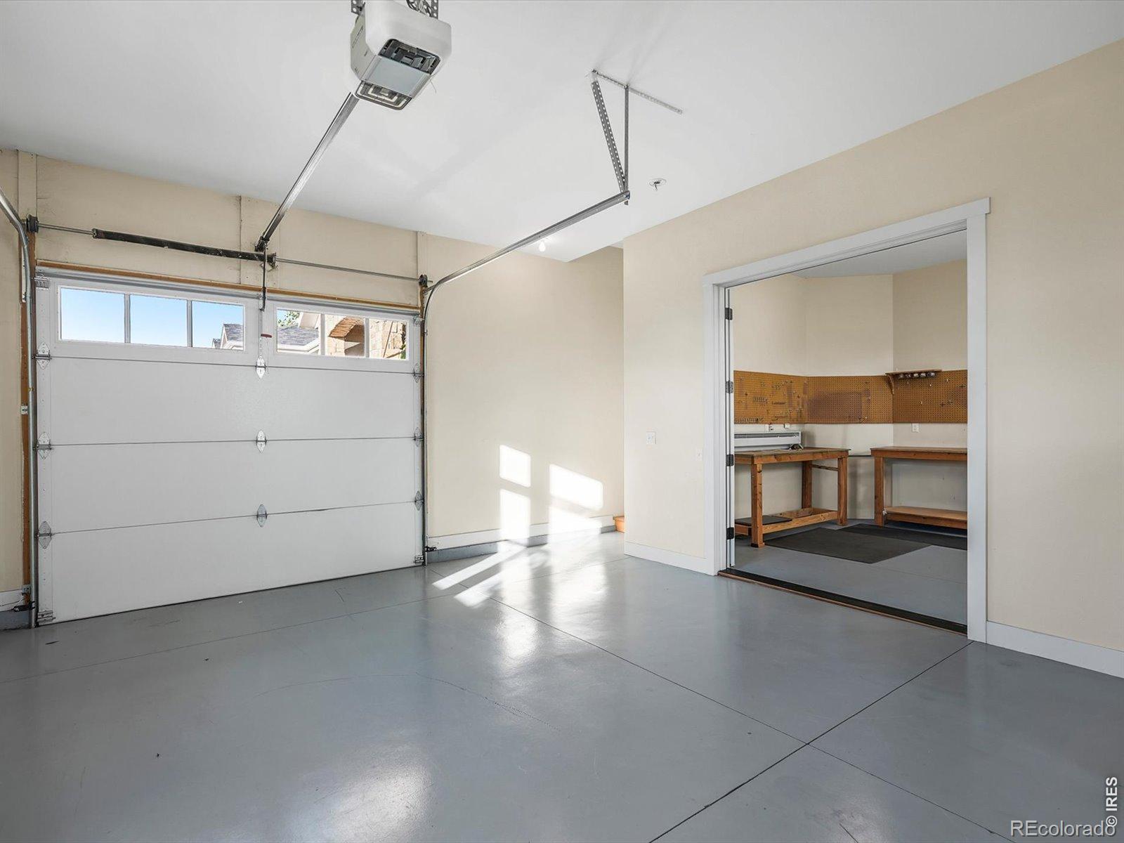 1819 Seashell Court