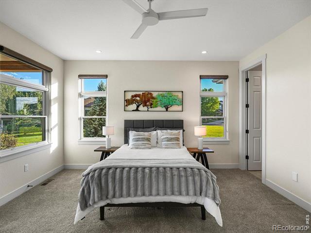 1819 Seashell Court
