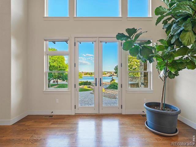 1819 Seashell Court