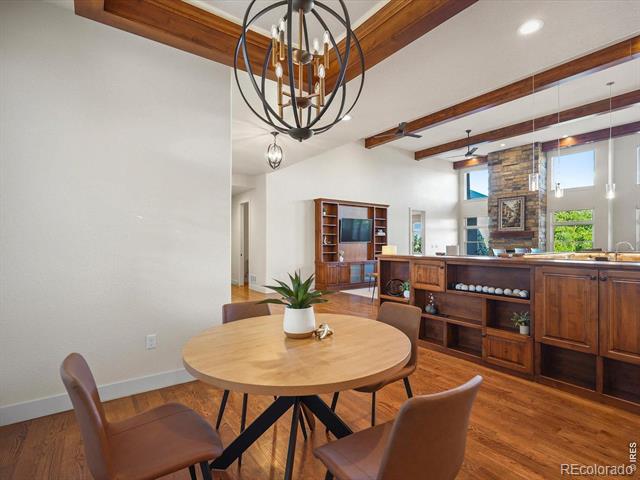 1819 Seashell Court