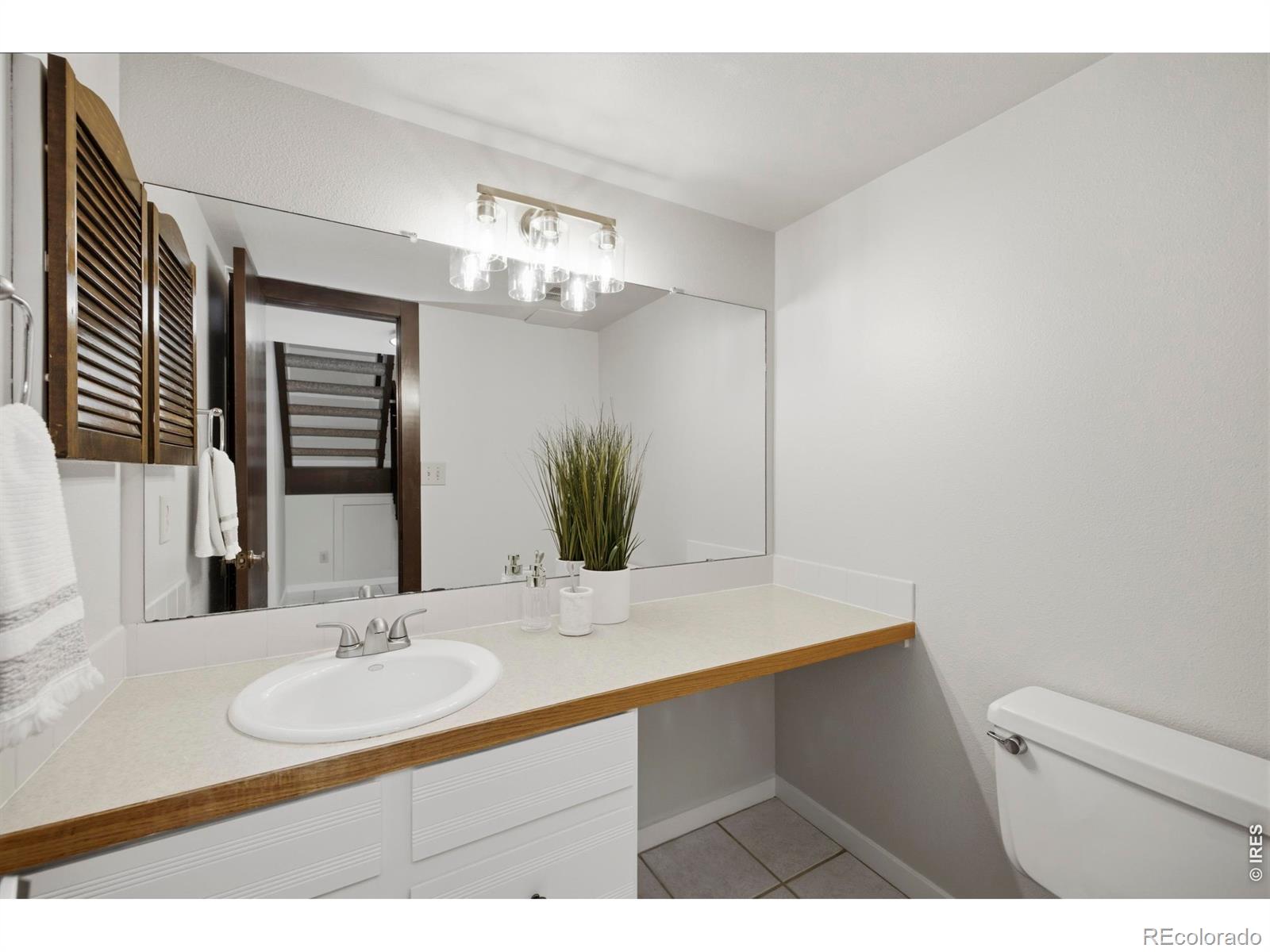 1913 Waters Edge Street Unit: B